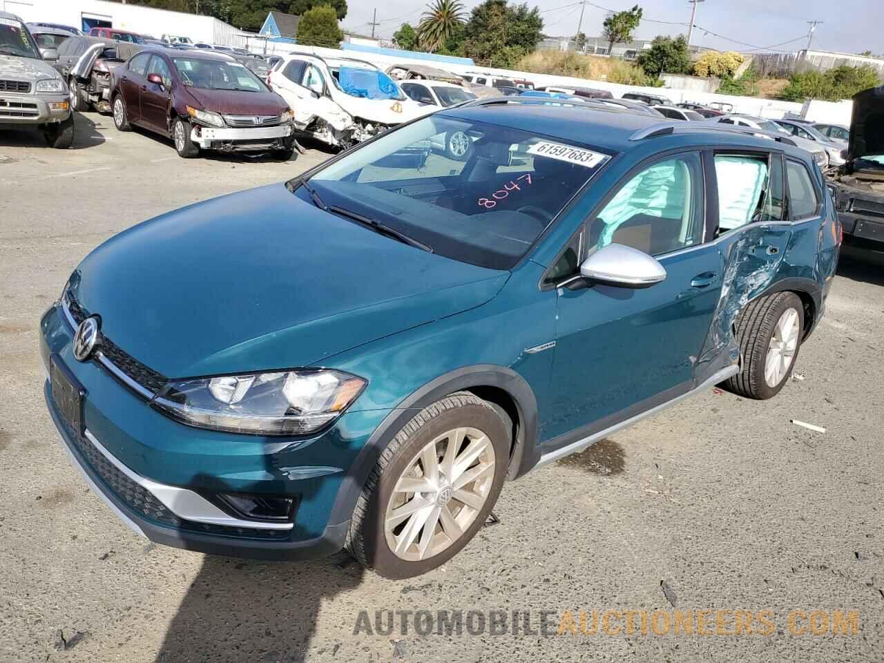 3VWM17AU0JM768047 VOLKSWAGEN GOLF 2018