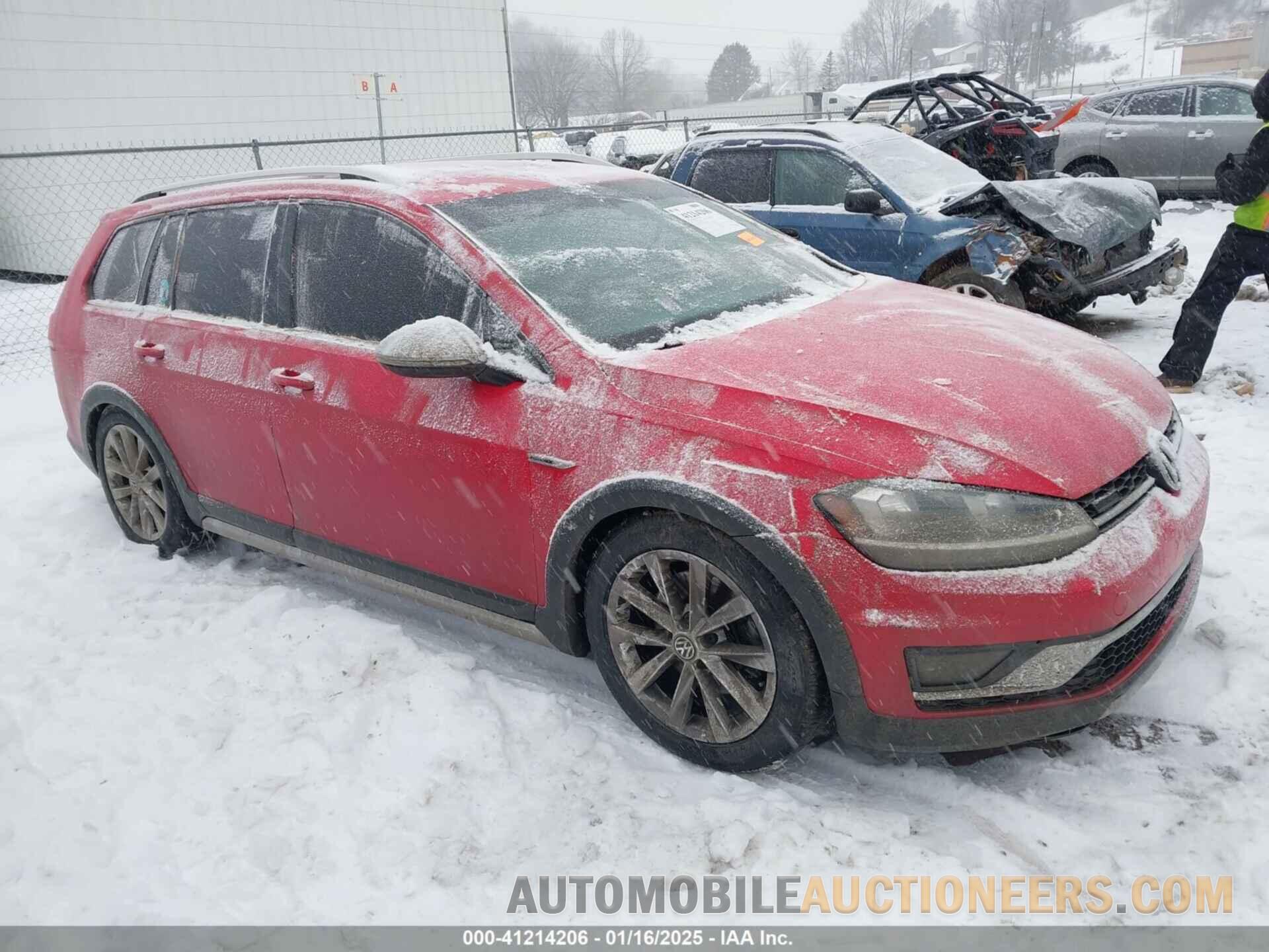 3VWM17AU1JM754951 VOLKSWAGEN GOLF ALLTRACK 2018