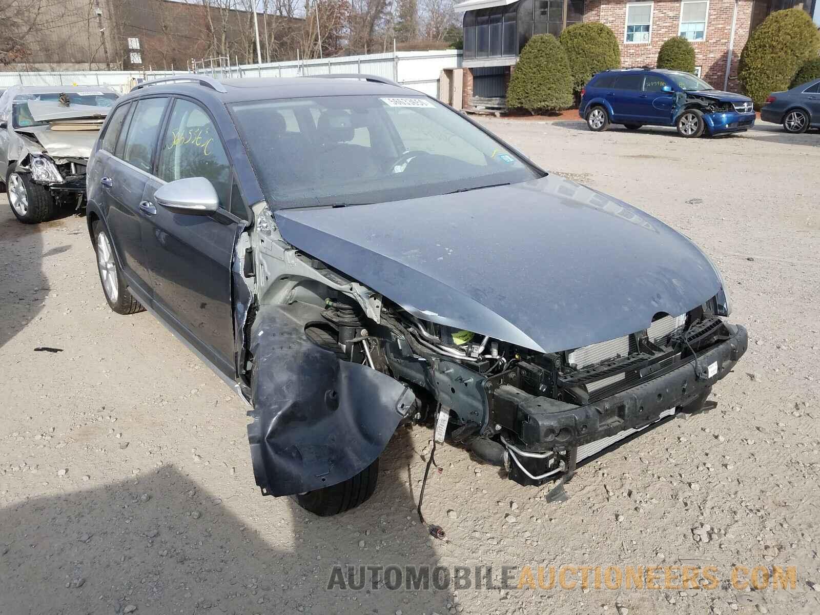 3VWM17AU7KM522355 VOLKSWAGEN GOLF 2019