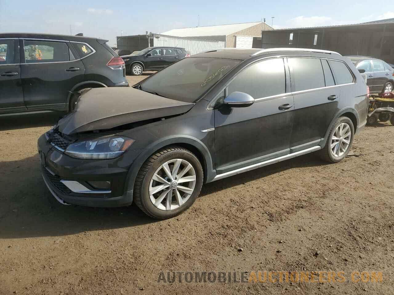 3VWM17AU8KM520677 VOLKSWAGEN GOLF 2019