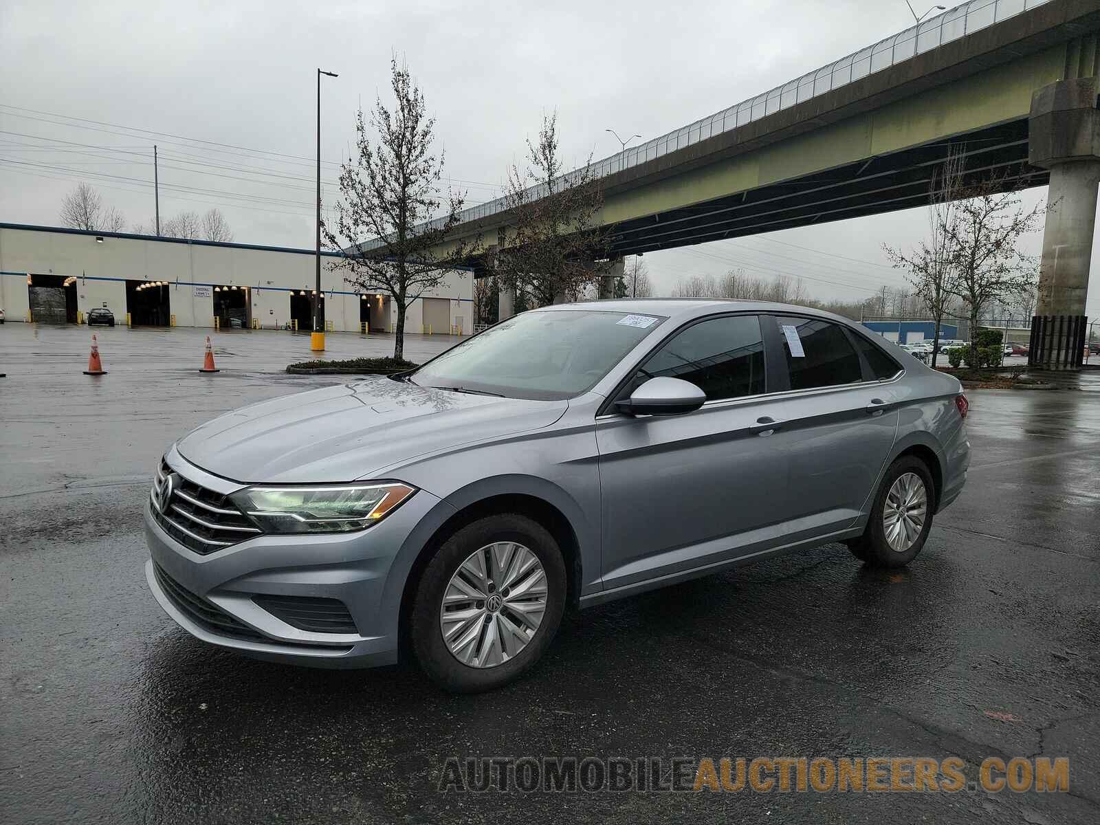 3VWN57BU5KM195087 Volkswagen Jetta 2019