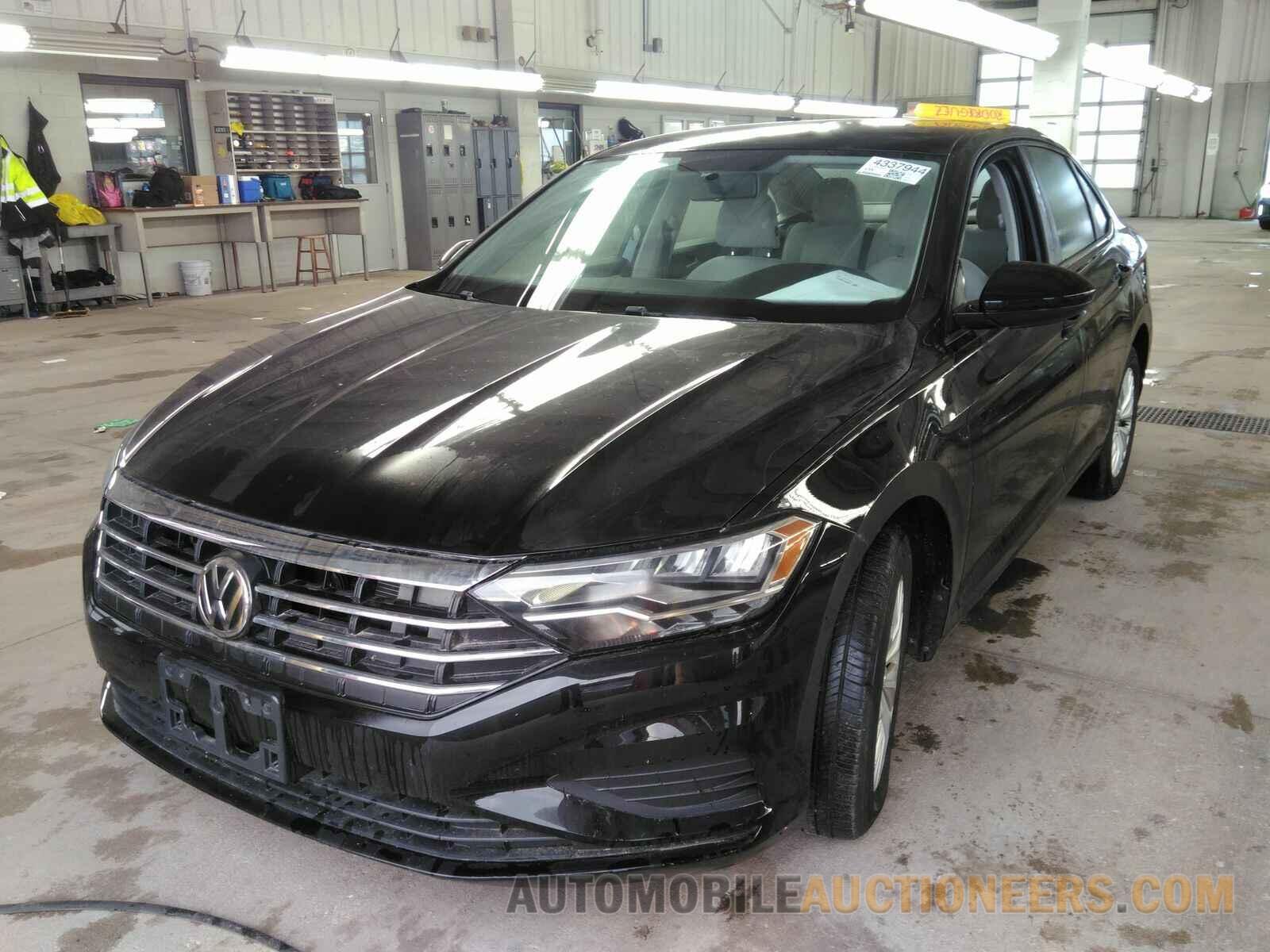 3VWN57BU5KM268913 Volkswagen Jetta 2019