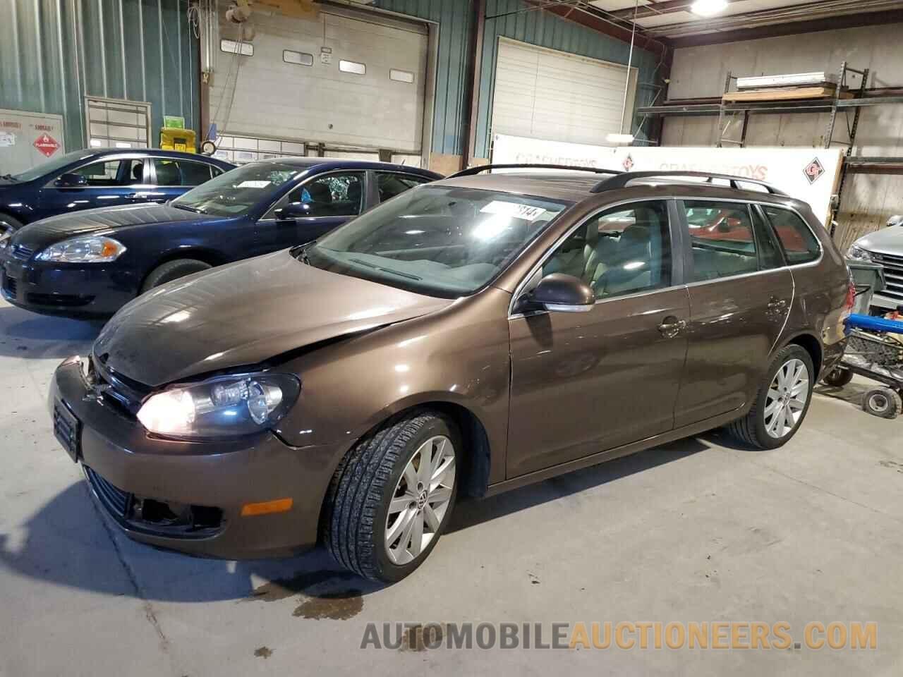 3VWPL7AJ7DM678735 VOLKSWAGEN JETTA 2013