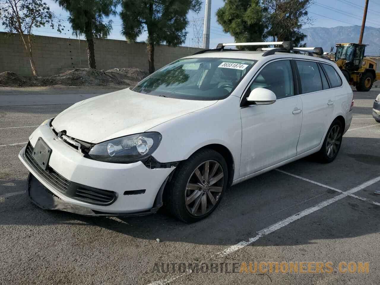 3VWPP7AJ6EM605815 VOLKSWAGEN JETTA 2014