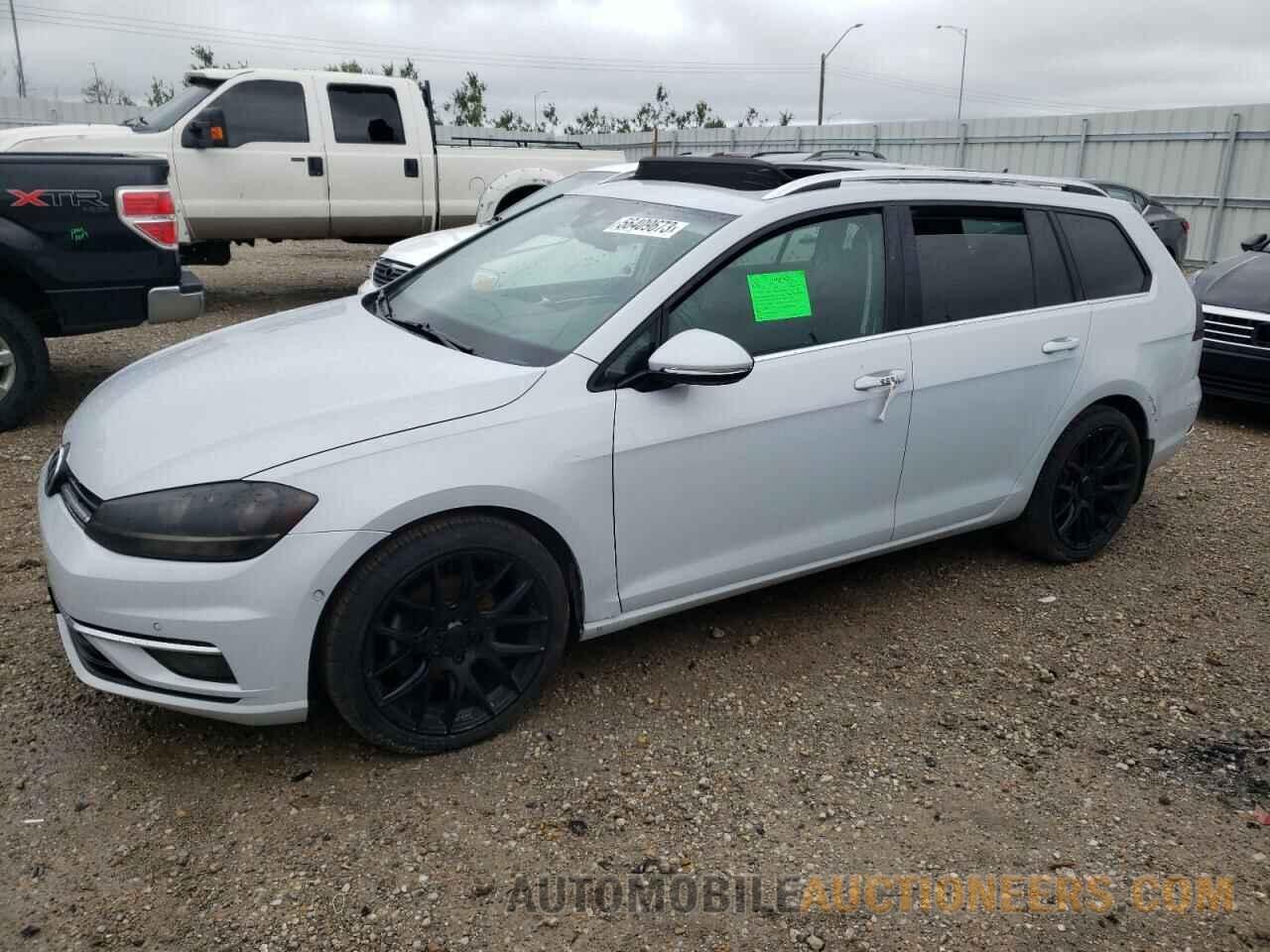 3VWR17AU2JM760151 VOLKSWAGEN GOLF 2018