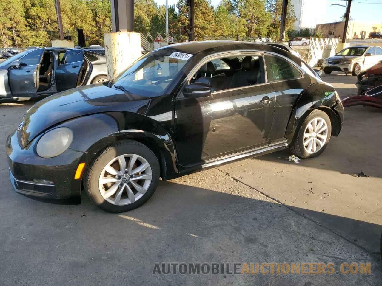 3VWRL7AT7EM665169 VOLKSWAGEN BEETLE 2014