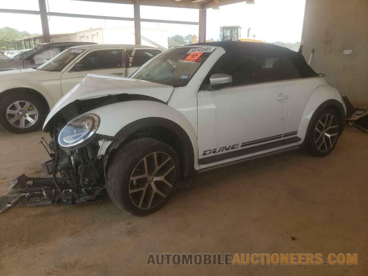 3VWTDAAT5JM506161 VOLKSWAGEN BEETLE 2018