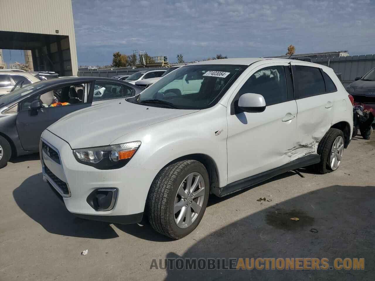 4A4AP3AU3FE033677 MITSUBISHI OUTLANDER 2015