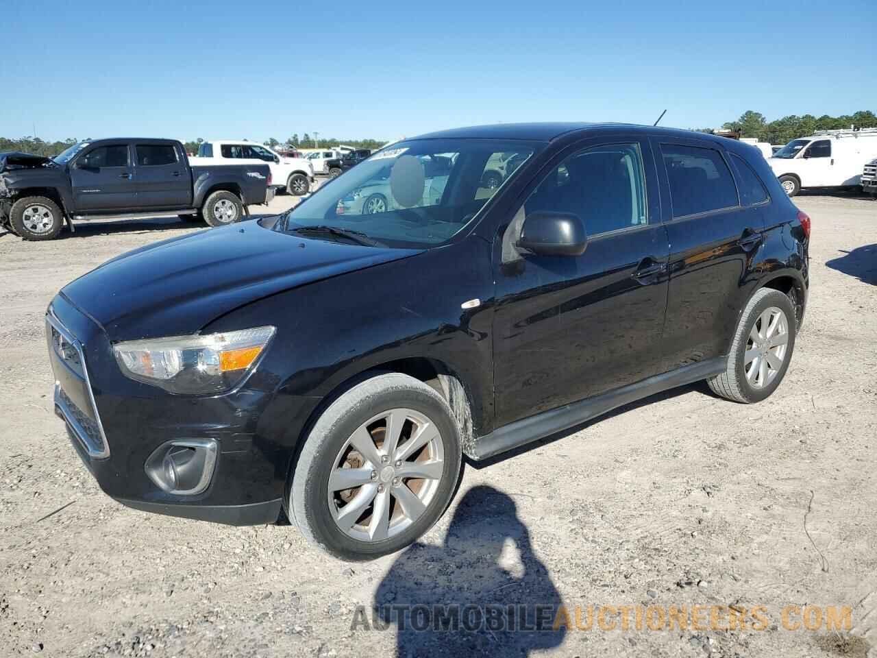 4A4AP3AU5FE061612 MITSUBISHI OUTLANDER 2015