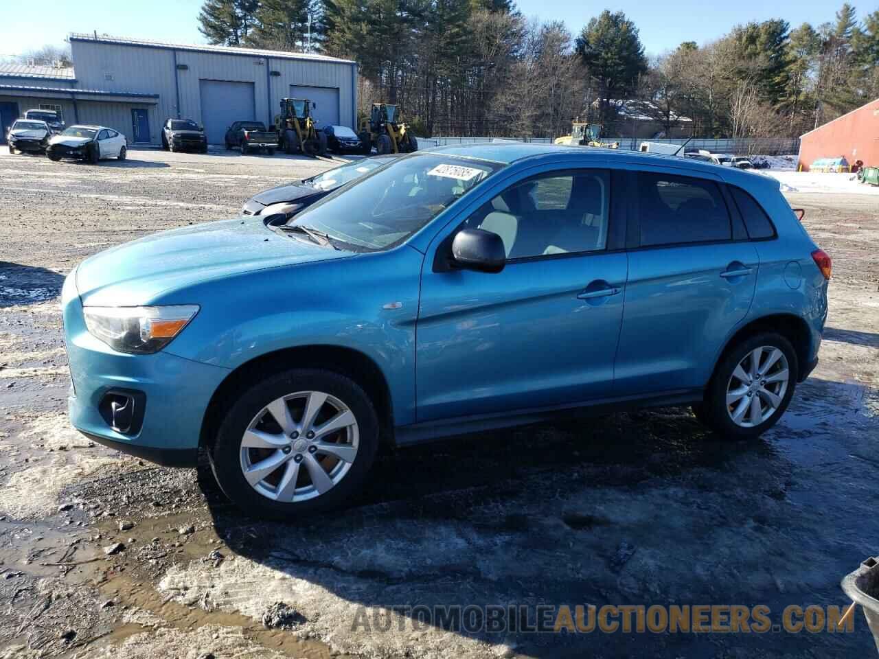 4A4AP3AU8DE009663 MITSUBISHI OUTLANDER 2013