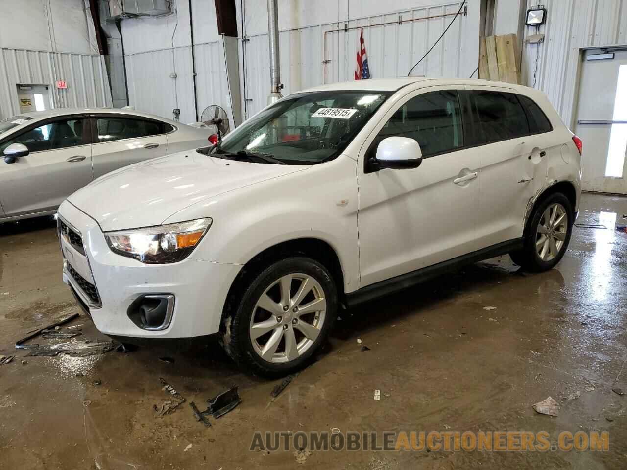 4A4AR3AU1FE022560 MITSUBISHI OUTLANDER 2015