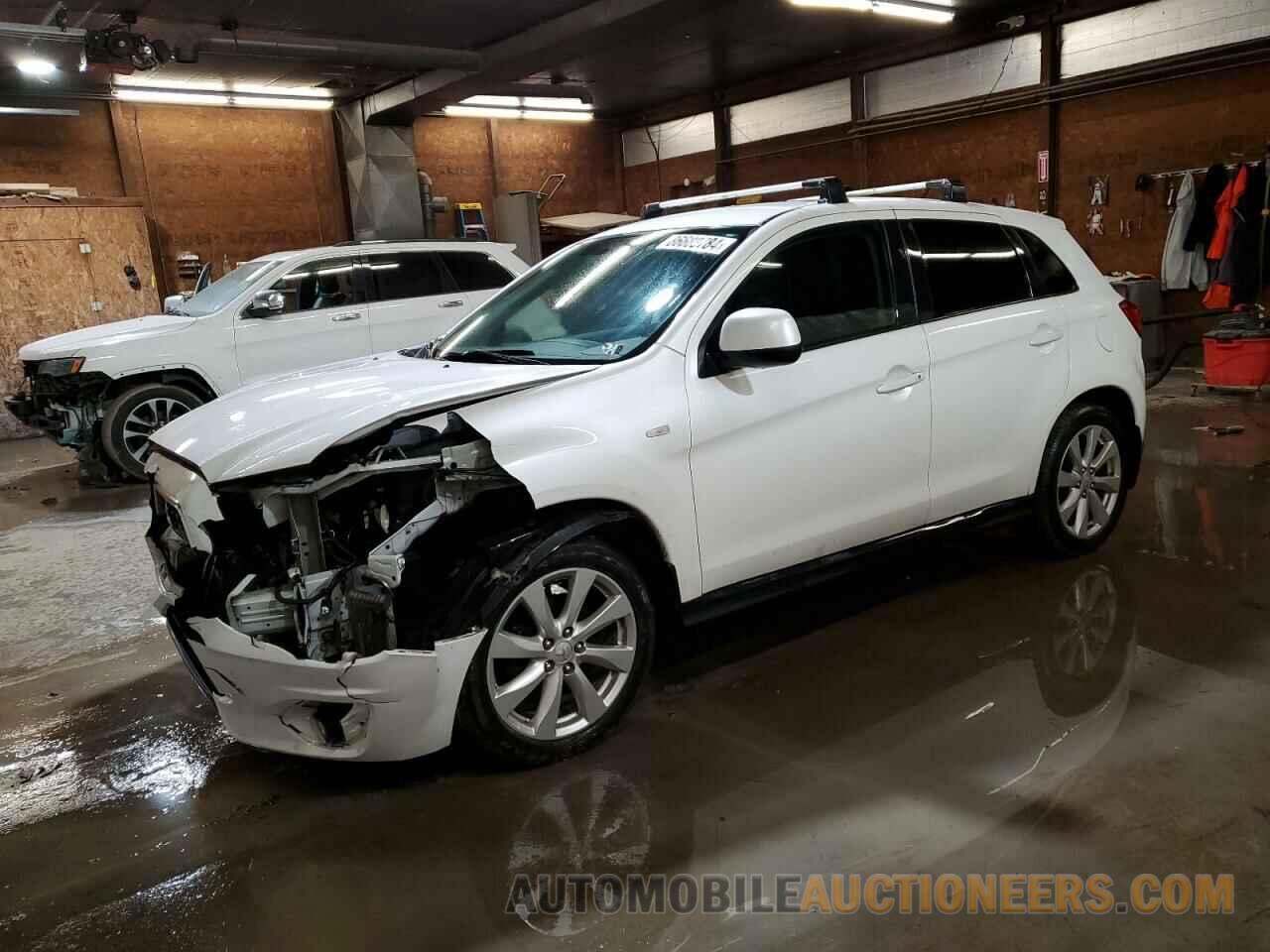 4A4AR3AU3FE049629 MITSUBISHI OUTLANDER 2015