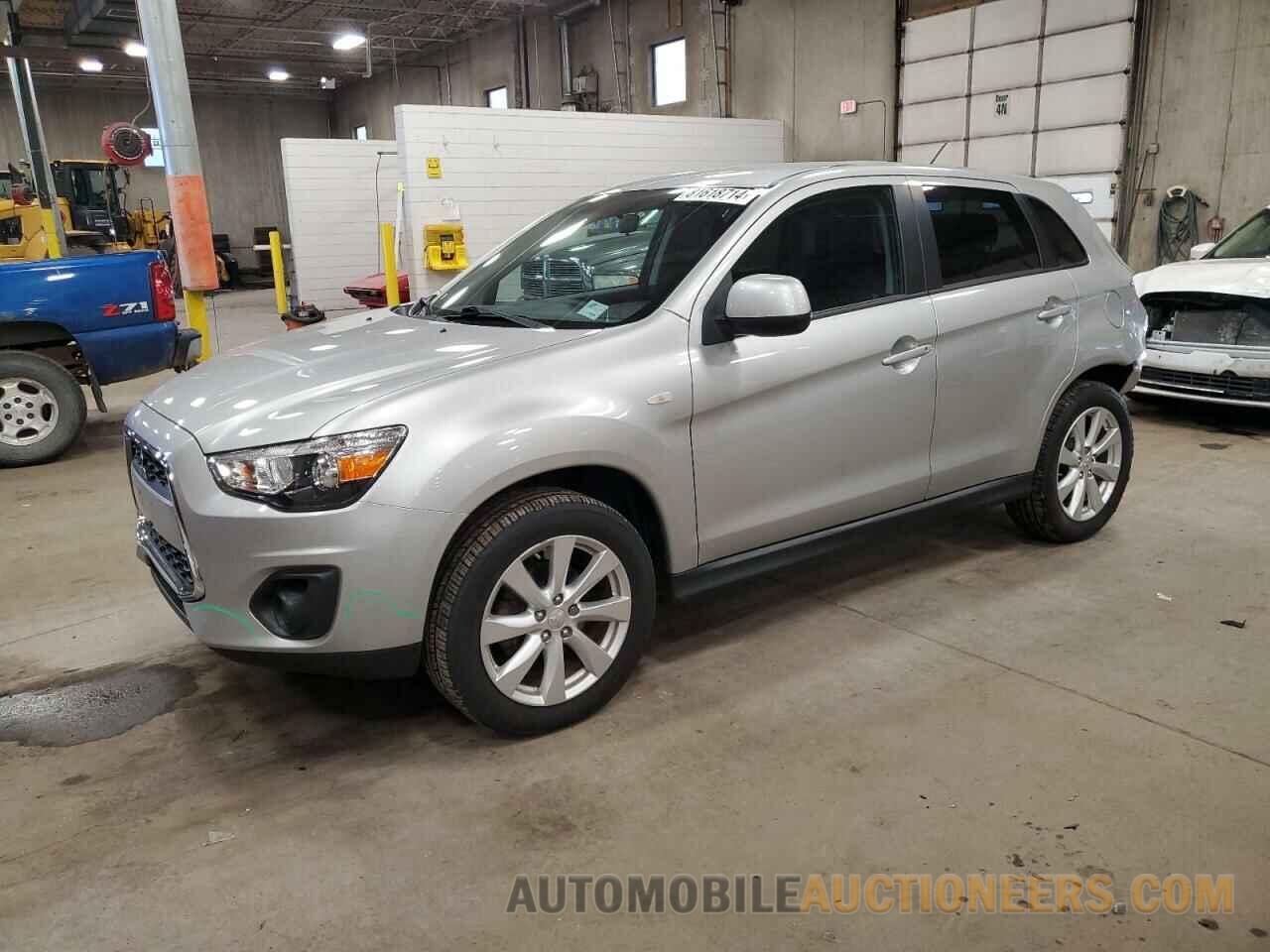 4A4AR3AU4FE005641 MITSUBISHI OUTLANDER 2015