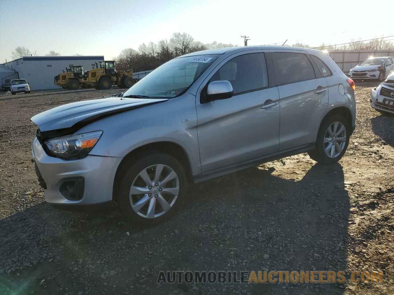 4A4AR3AWXFE054795 MITSUBISHI OUTLANDER 2015