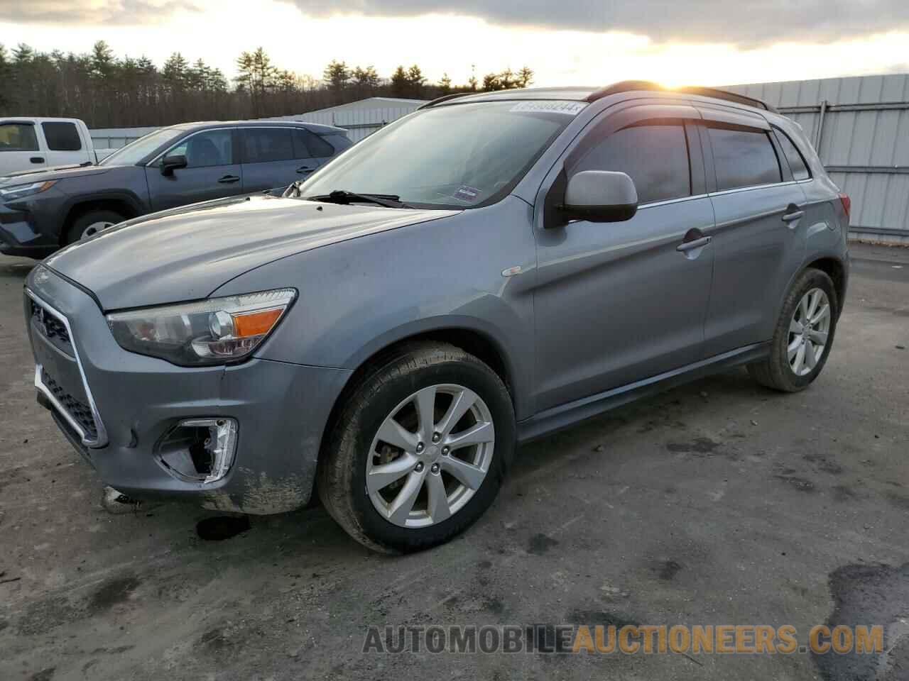 4A4AR4AU0FE010969 MITSUBISHI OUTLANDER 2015