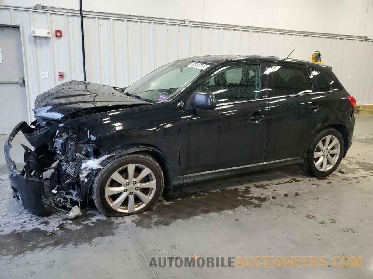 4A4AR4AU9FE019024 MITSUBISHI OUTLANDER 2015