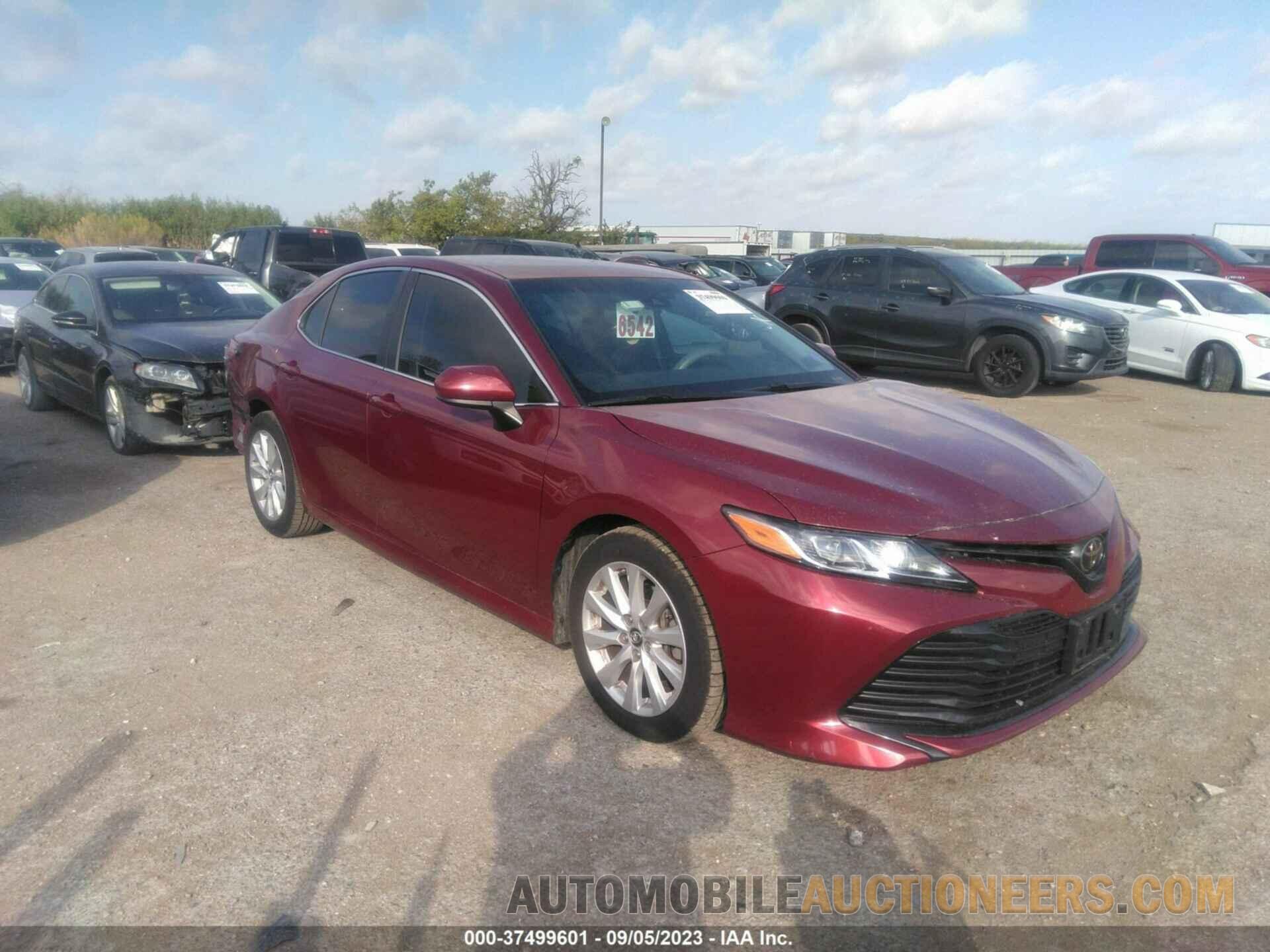 4D1B11HK6JU633464 TOYOTA CAMRY LE 2018