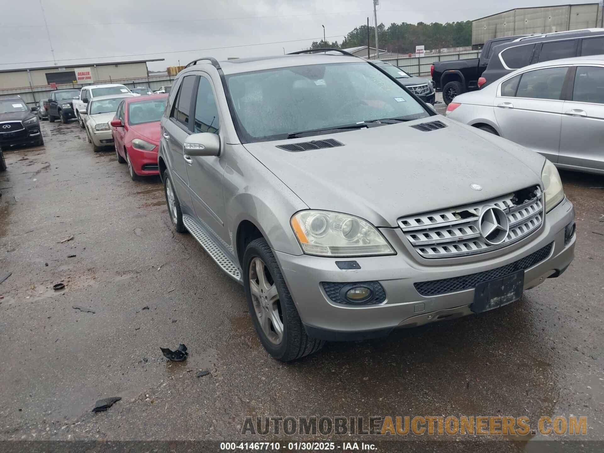 4JGBB86E28A438444 MERCEDES-BENZ ML 350 2008