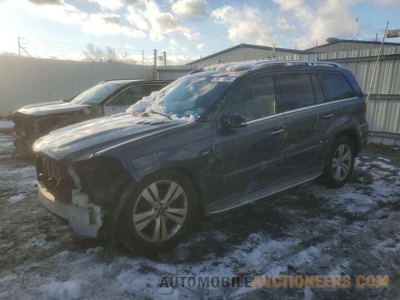 4JGBF2FE8BA746081 MERCEDES-BENZ GL-CLASS 2011