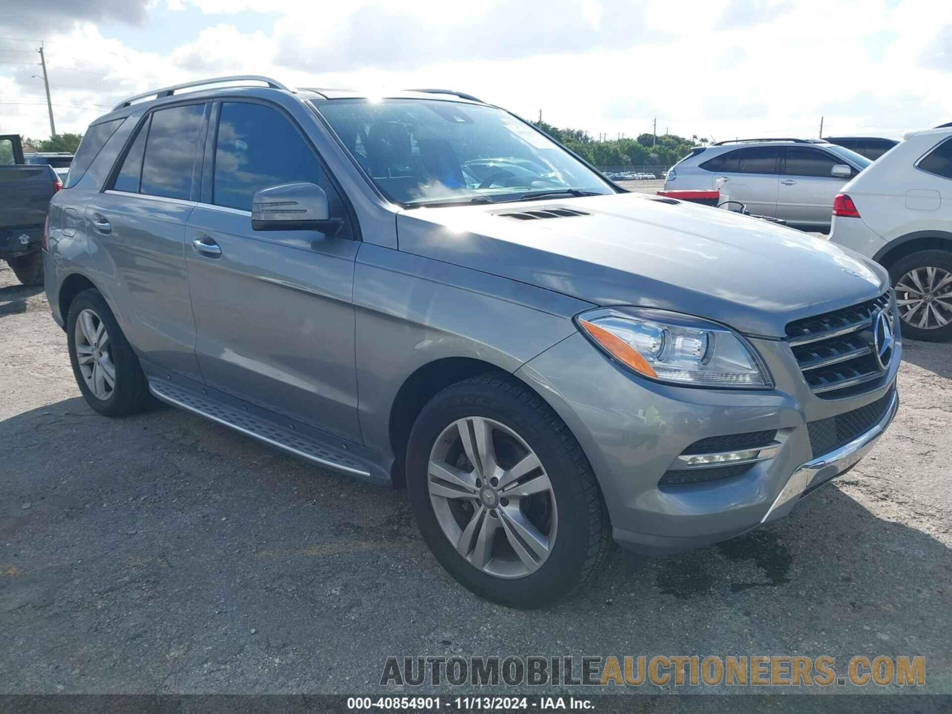 4JGDA2EB5DA215812 MERCEDES-BENZ ML 350 BLUETEC 2013