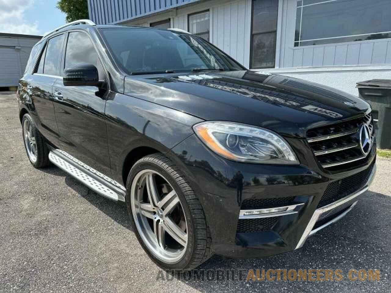 4JGDA5GB8FA495002 MERCEDES-BENZ M-CLASS 2015