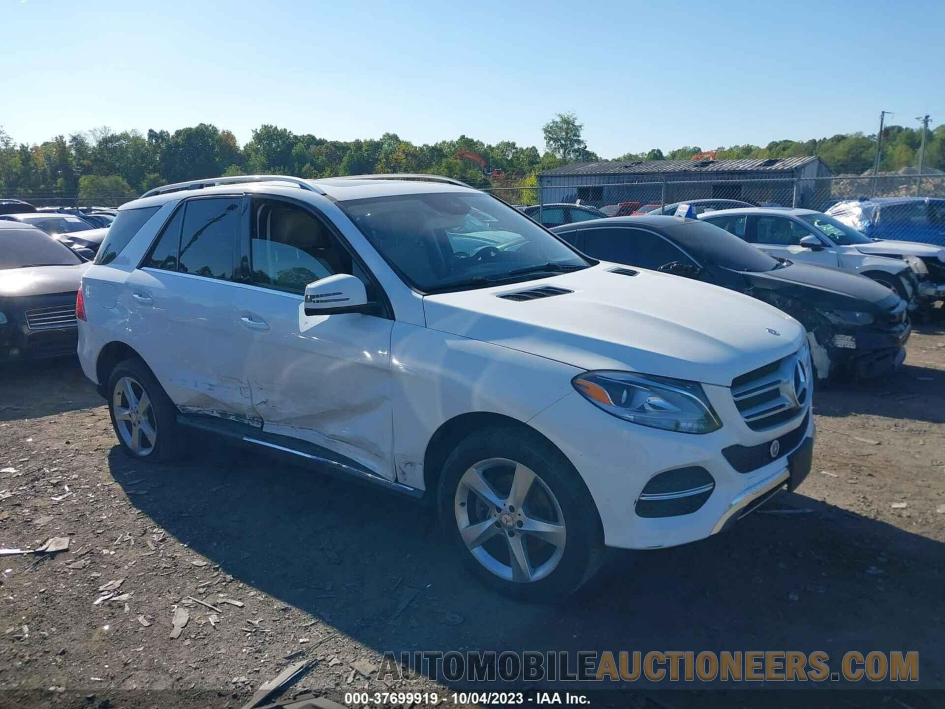 4JGDA5HB1HA882895 MERCEDES-BENZ GLE 2017