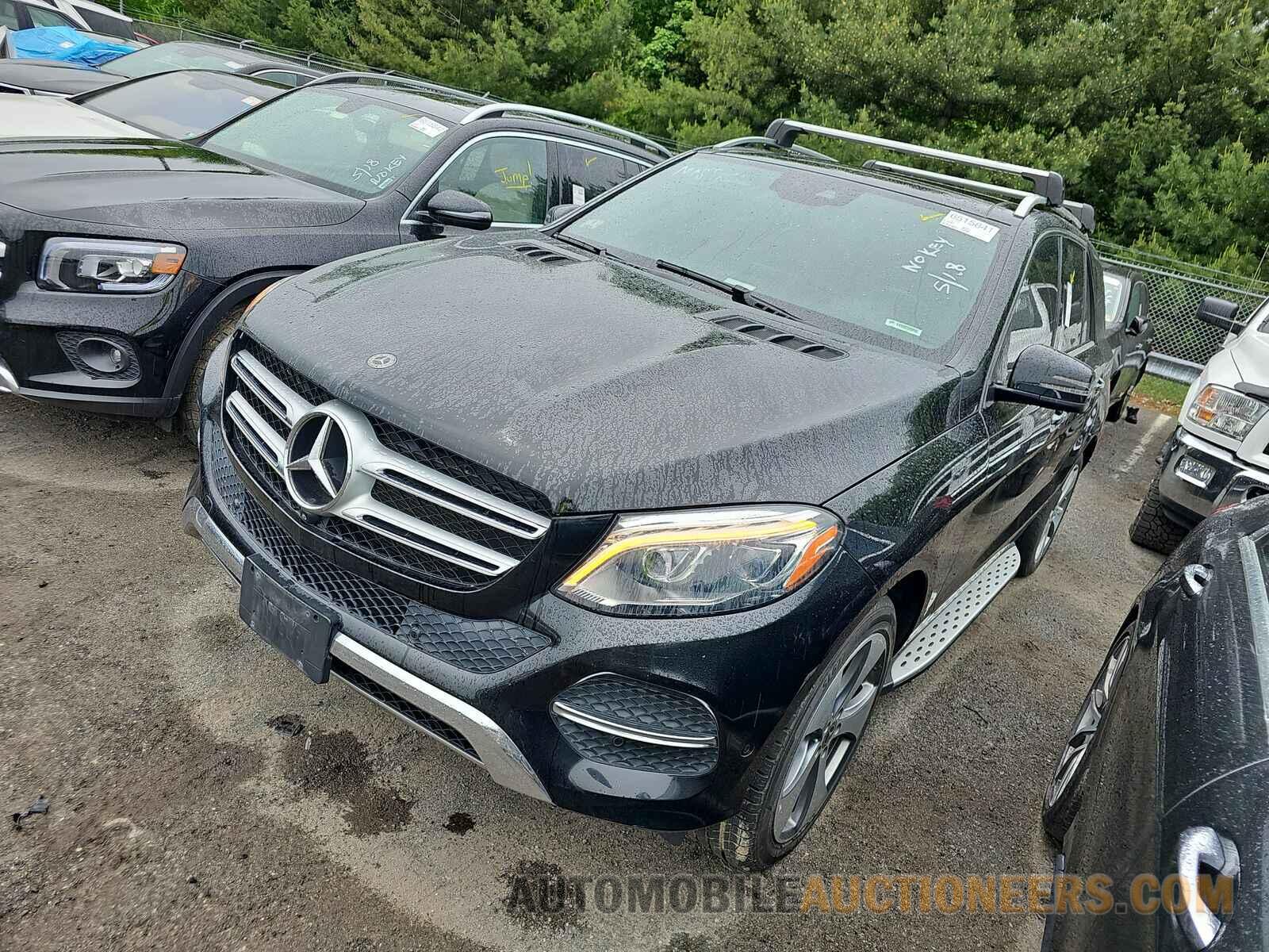 4JGDA5HB1HA978350 Mercedes-Benz GLE 3 2017