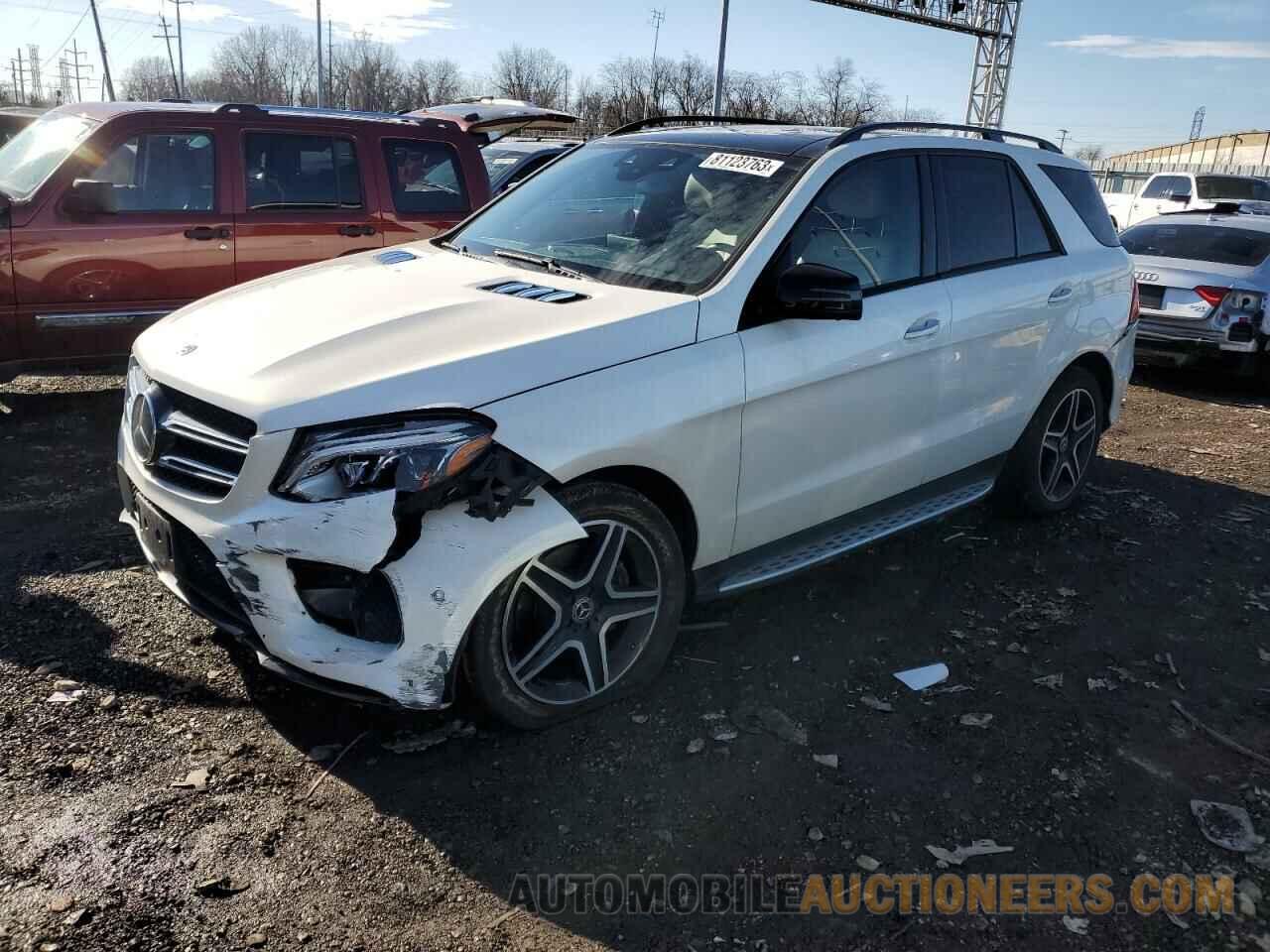 4JGDA5HB1JB053440 MERCEDES-BENZ GLE-CLASS 2018