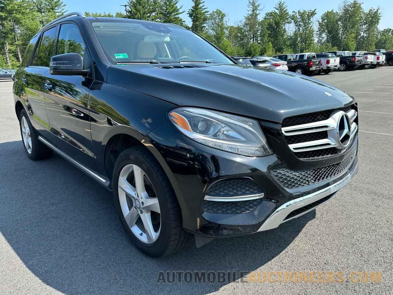 4JGDA5HB2HA829025 MERCEDES-BENZ GLE-CLASS 2017