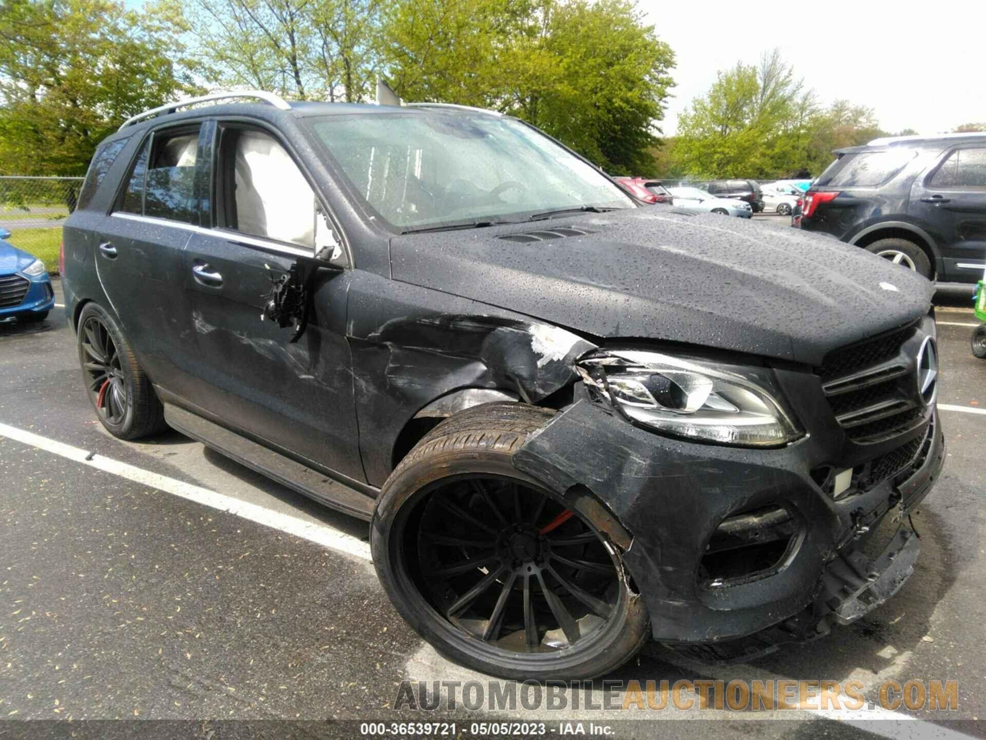 4JGDA5HB3HA893459 MERCEDES-BENZ GLE 2017