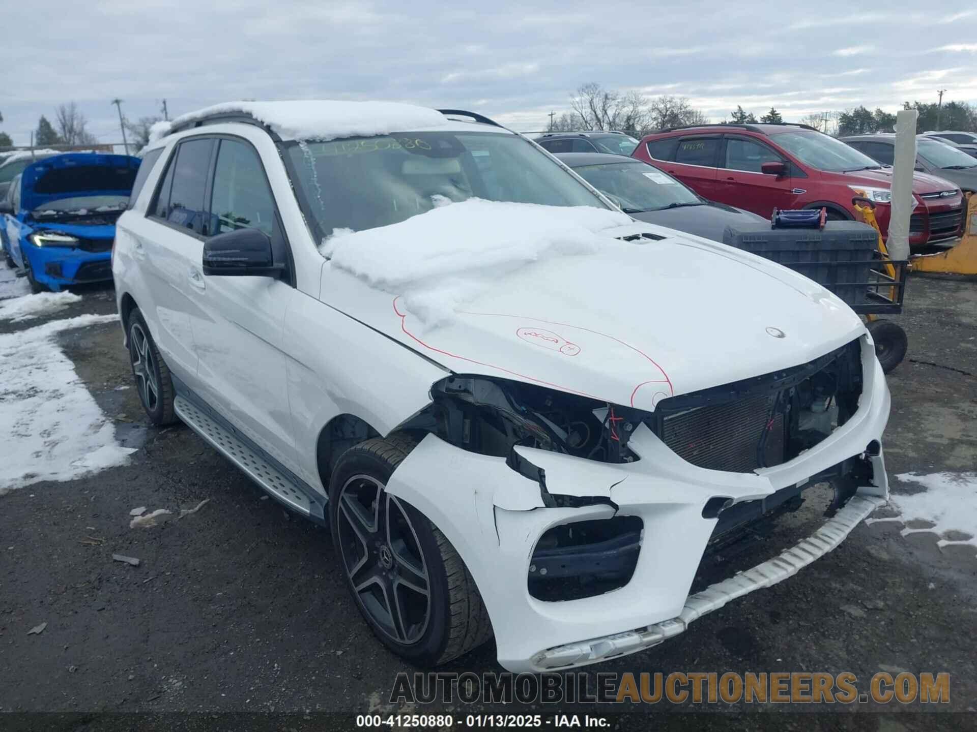 4JGDA5HB3JB128915 MERCEDES-BENZ GLE 350 2018