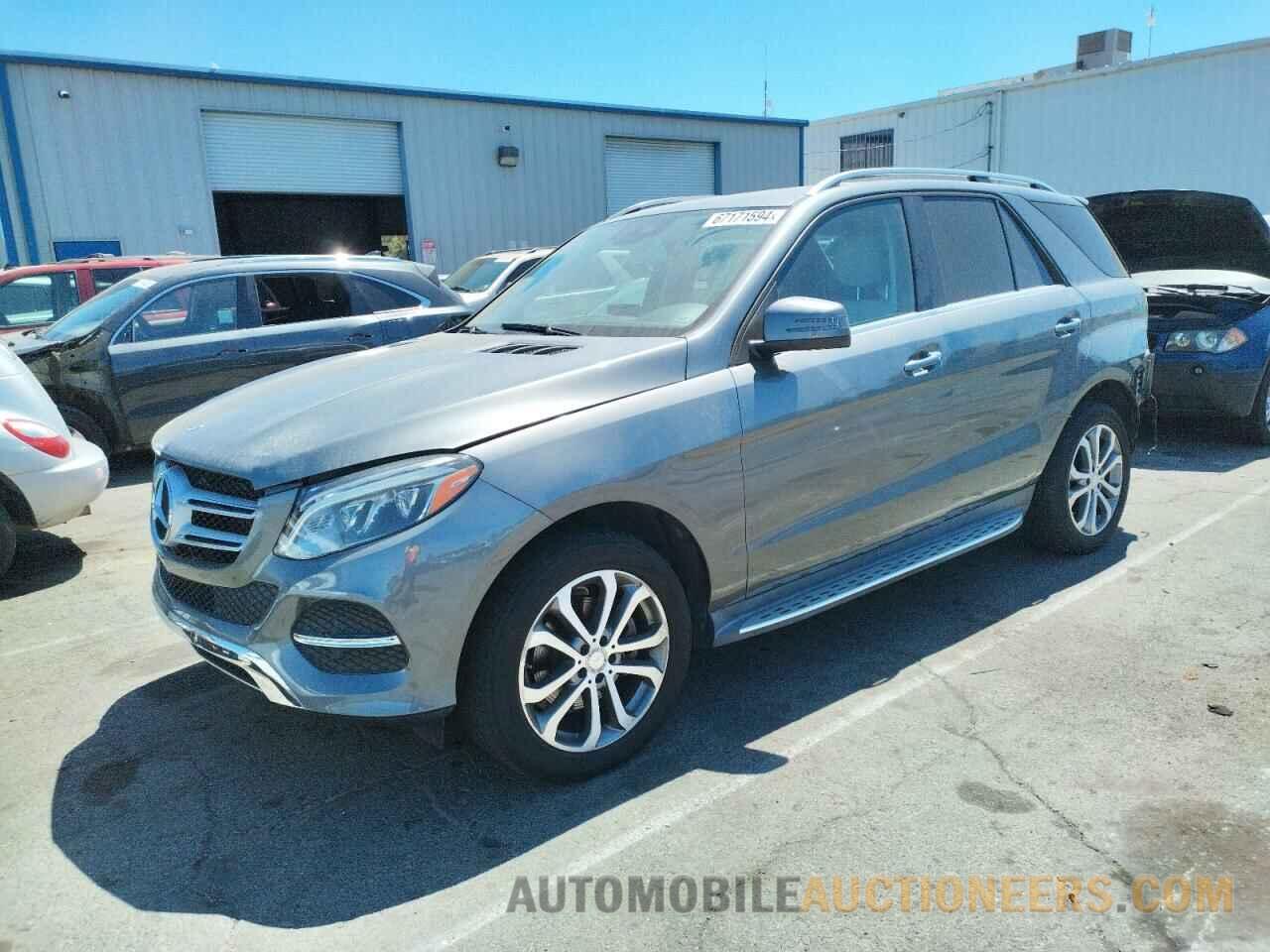 4JGDA5HB4HA843704 MERCEDES-BENZ GLE-CLASS 2017