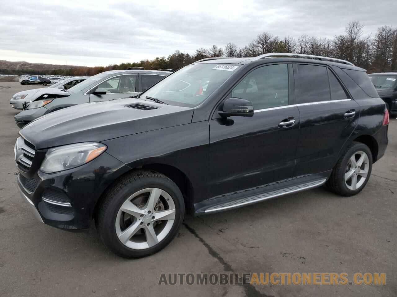 4JGDA5HB4HA978889 MERCEDES-BENZ GLE-CLASS 2017