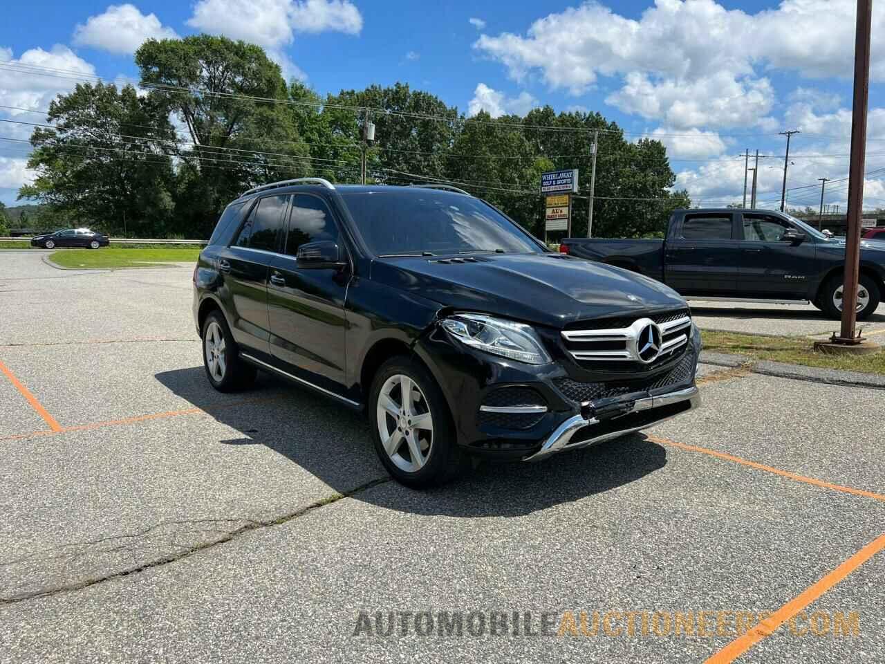 4JGDA5HB5HA883435 MERCEDES-BENZ GLE-CLASS 2017