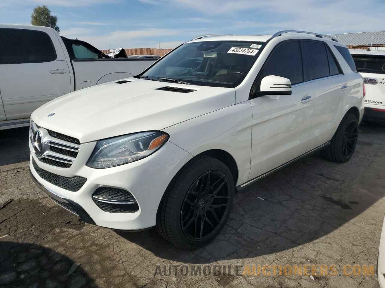 4JGDA5HB5HA945271 MERCEDES-BENZ GLE-CLASS 2017