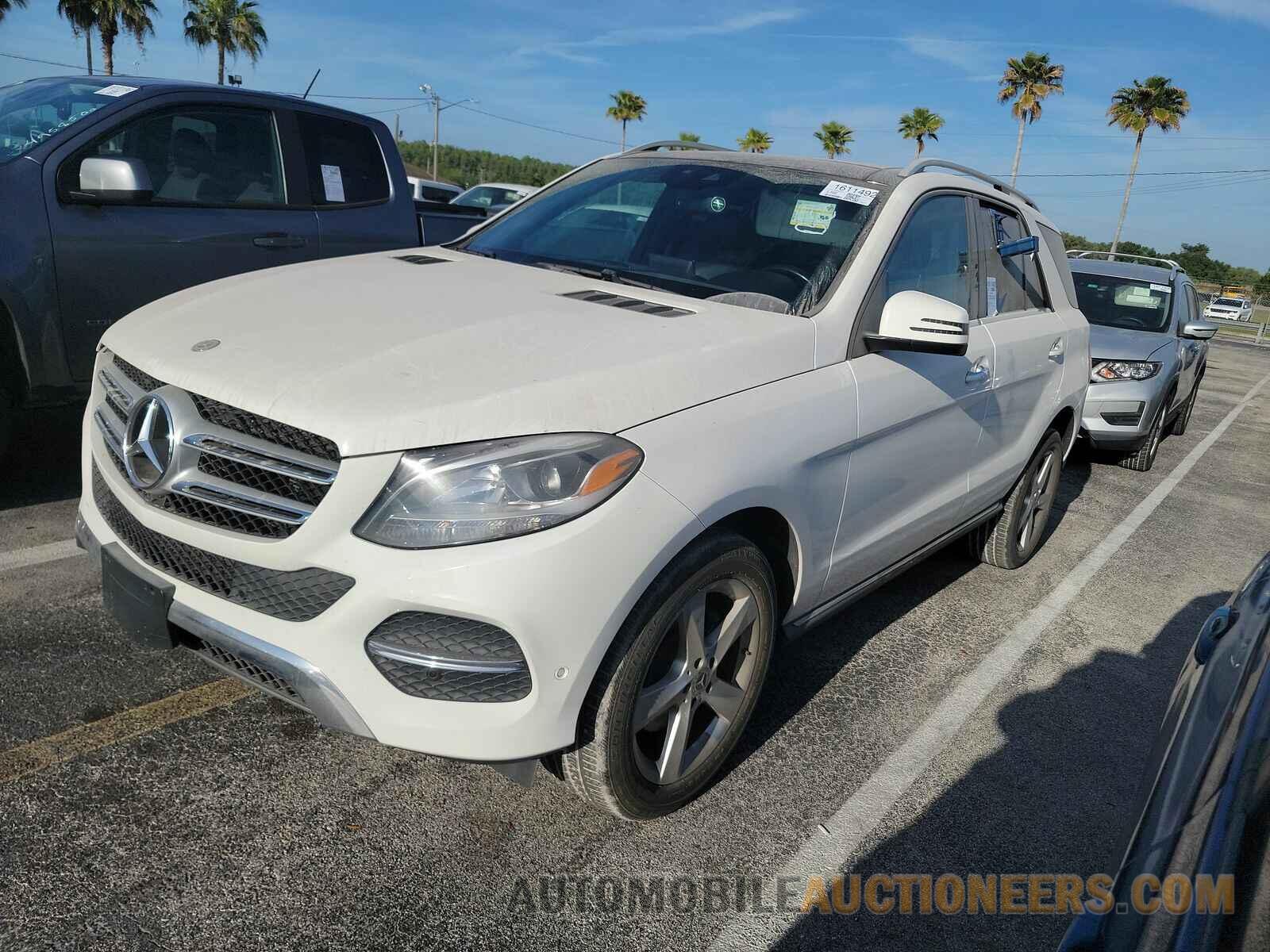 4JGDA5HB5JB029576 Mercedes-Benz GLE 3 2018