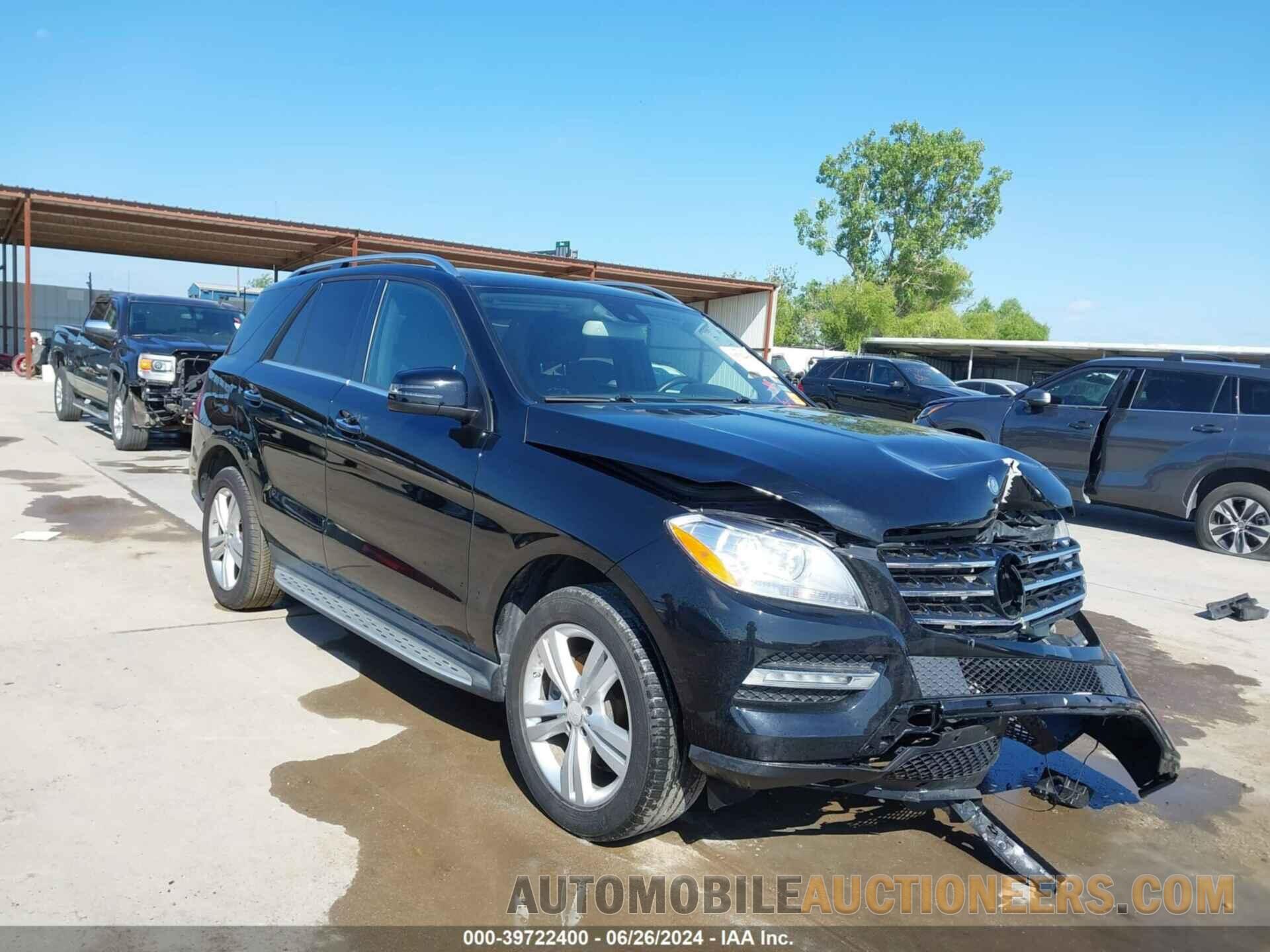 4JGDA5HB6FA443897 MERCEDES-BENZ ML 2015