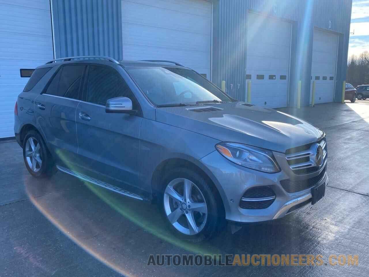 4JGDA5HB6GA752481 MERCEDES-BENZ GLE-CLASS 2016