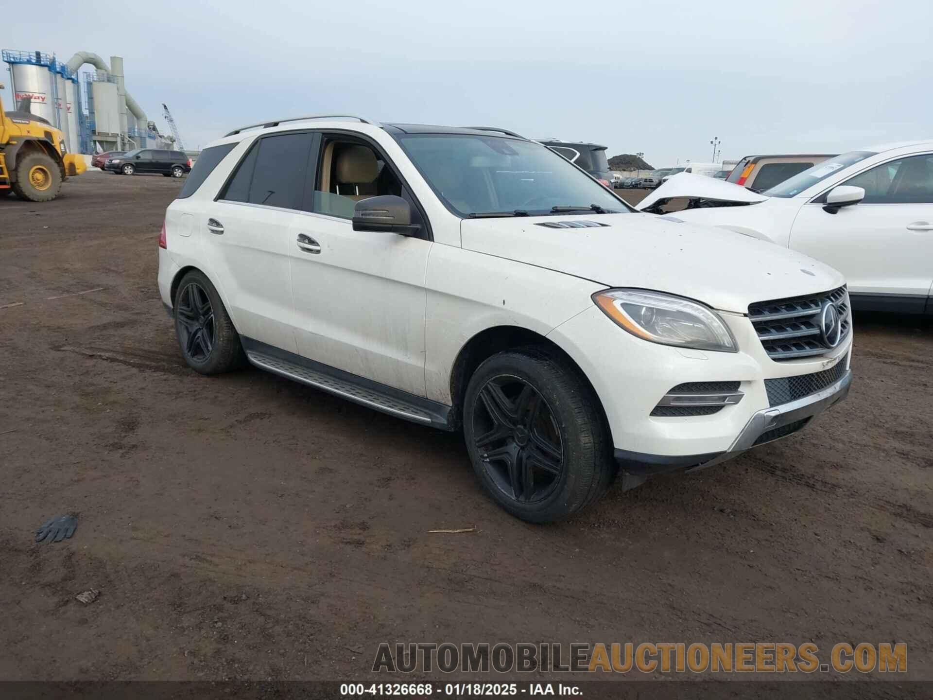 4JGDA5HB8DA245982 MERCEDES-BENZ ML 350 2013