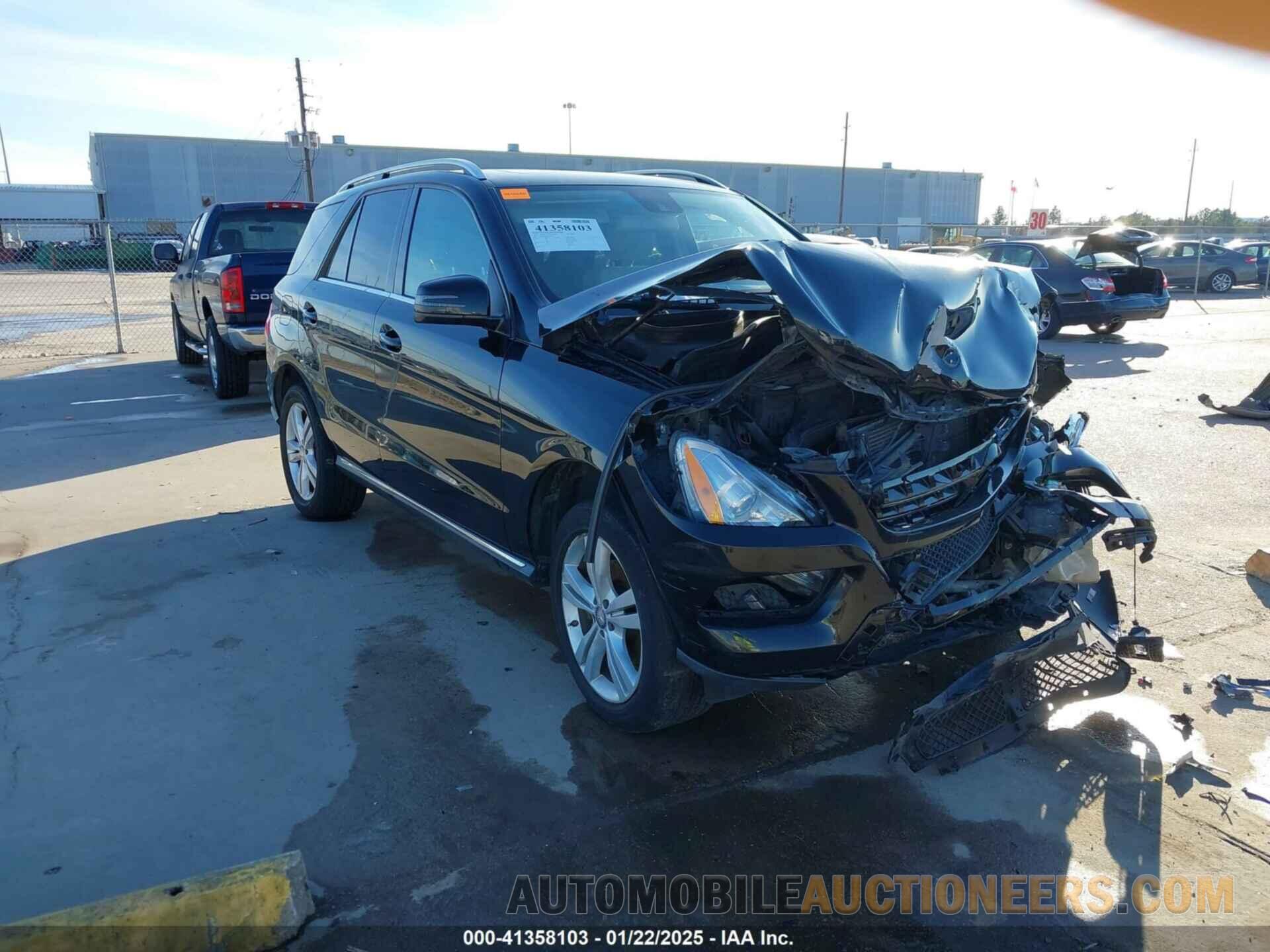 4JGDA5HB8EA416683 MERCEDES-BENZ ML 350 2014