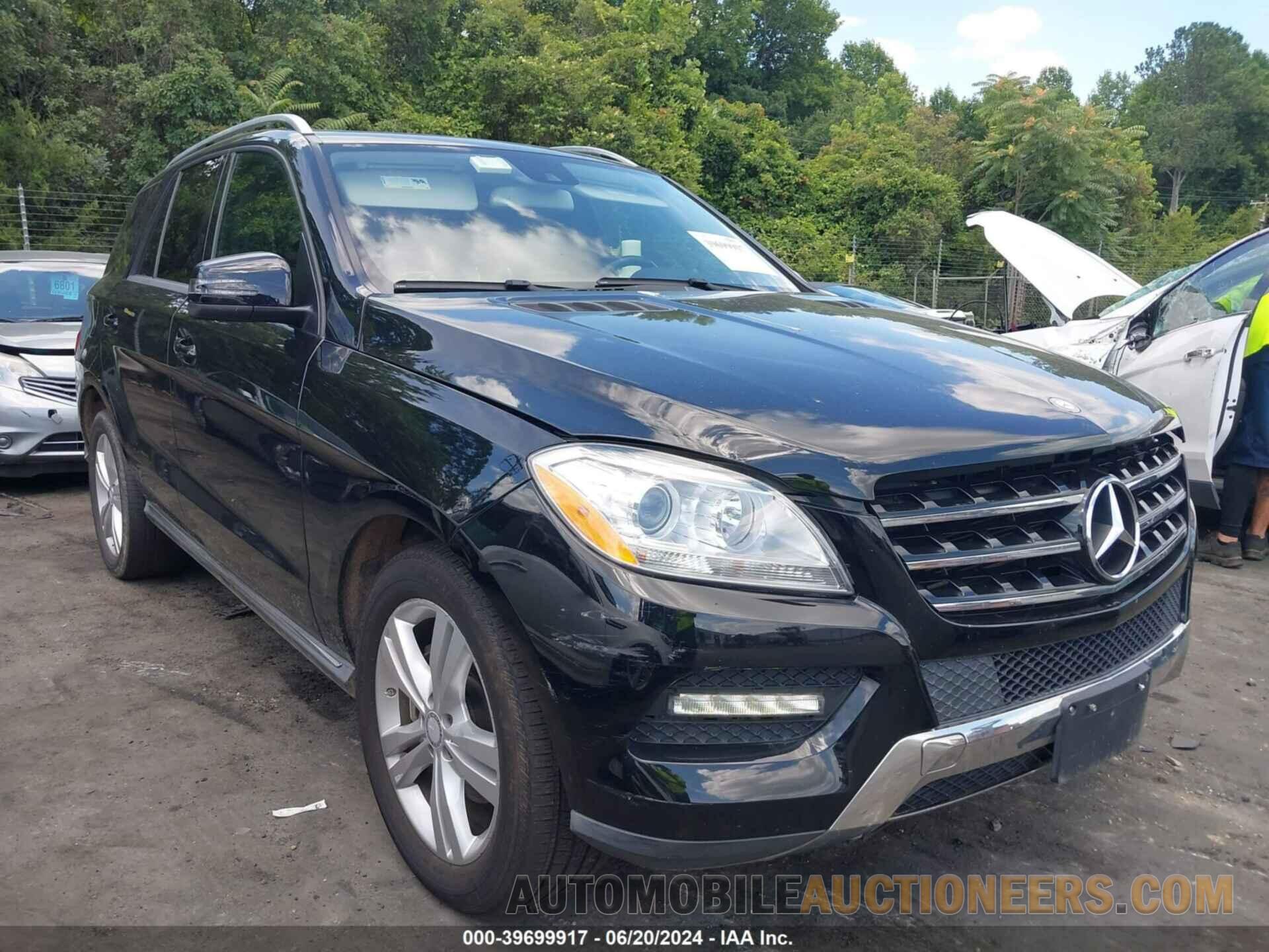 4JGDA5HB8FA483866 MERCEDES-BENZ ML 350 2015