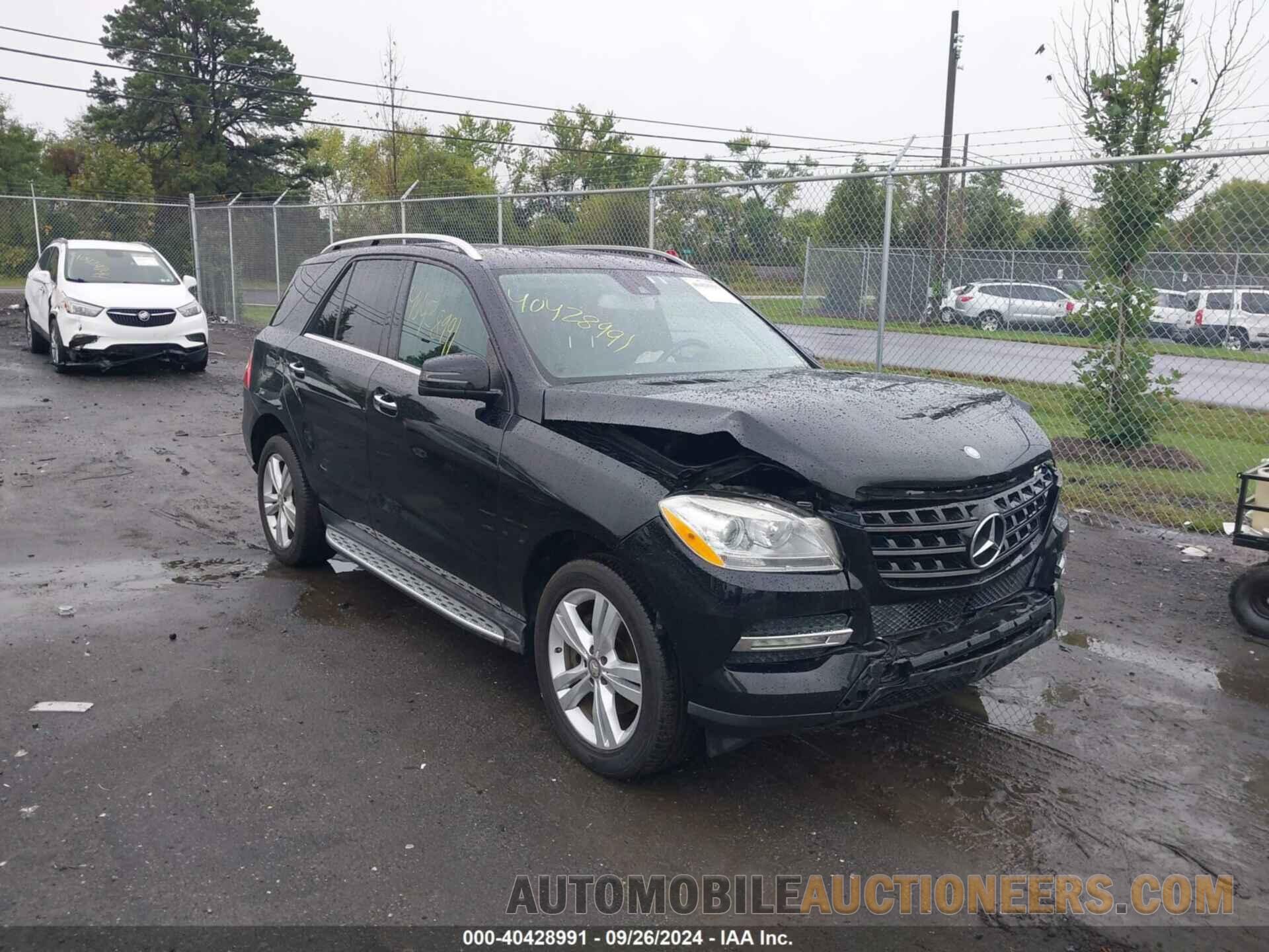 4JGDA5HB8FA523413 MERCEDES-BENZ ML 2015