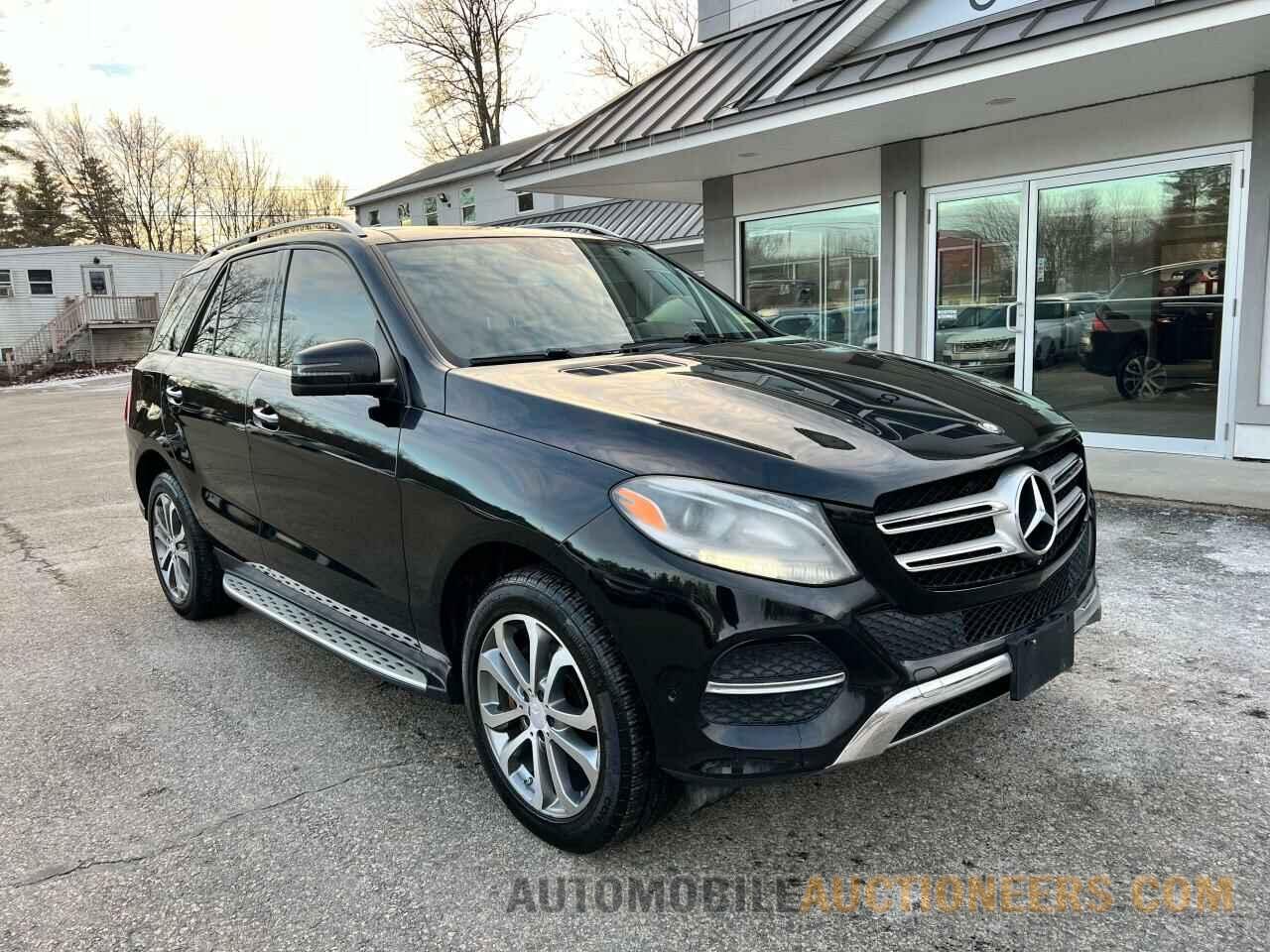 4JGDA5HB8GA619611 MERCEDES-BENZ GLE-CLASS 2016