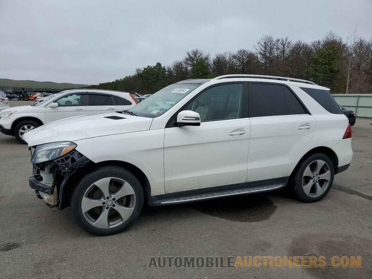 4JGDA5HB9HA899475 MERCEDES-BENZ GLE-CLASS 2017