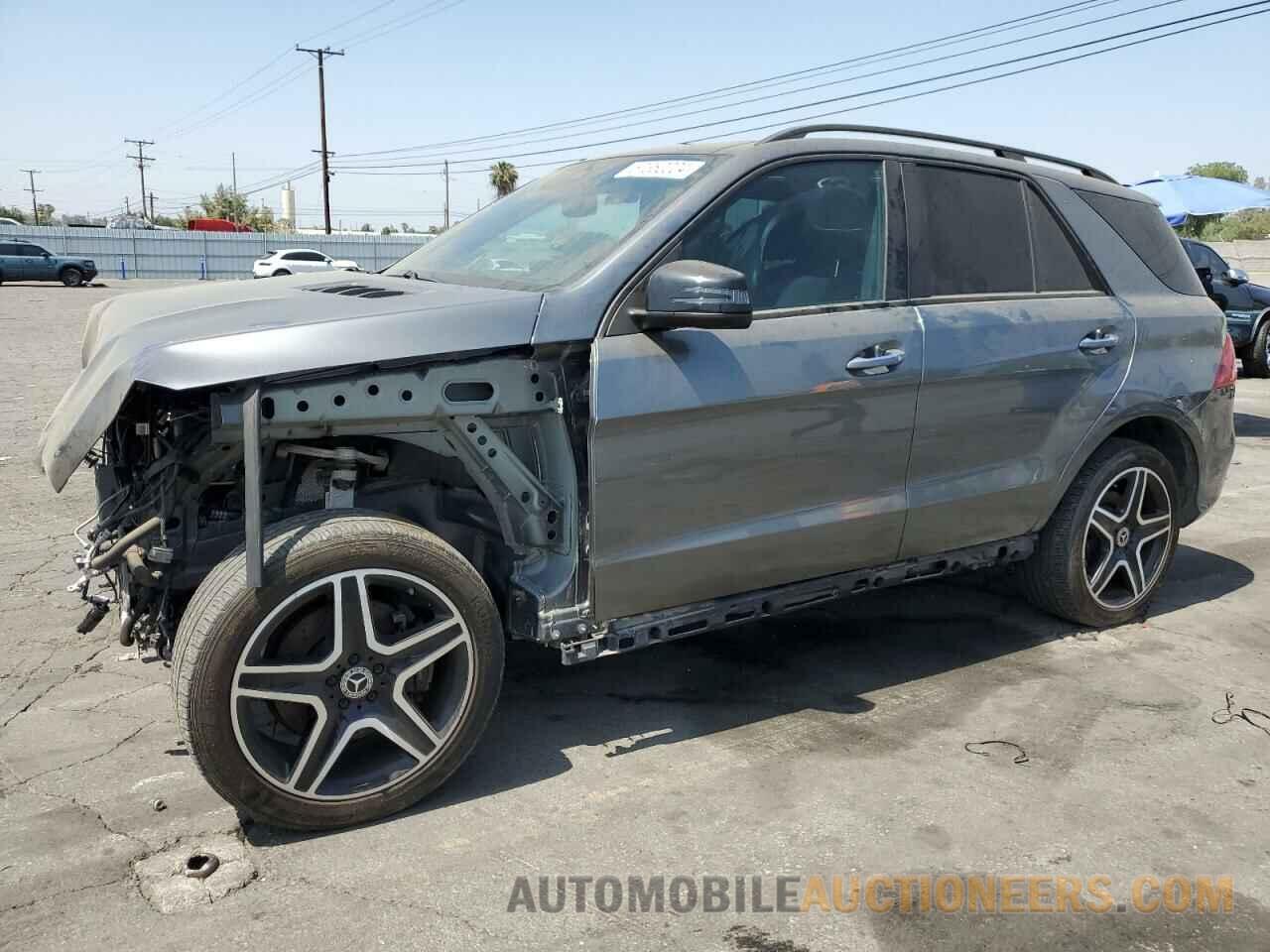 4JGDA5HB9JB049765 MERCEDES-BENZ GLE-CLASS 2018