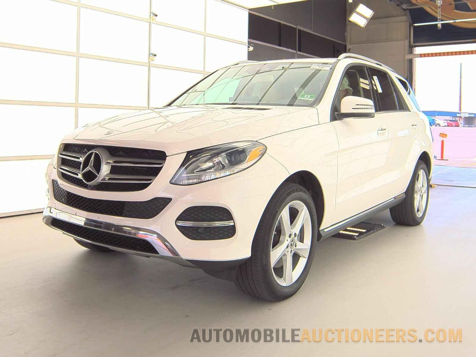 4JGDA5HB9JB159439 Mercedes-Benz GLE 3 2018