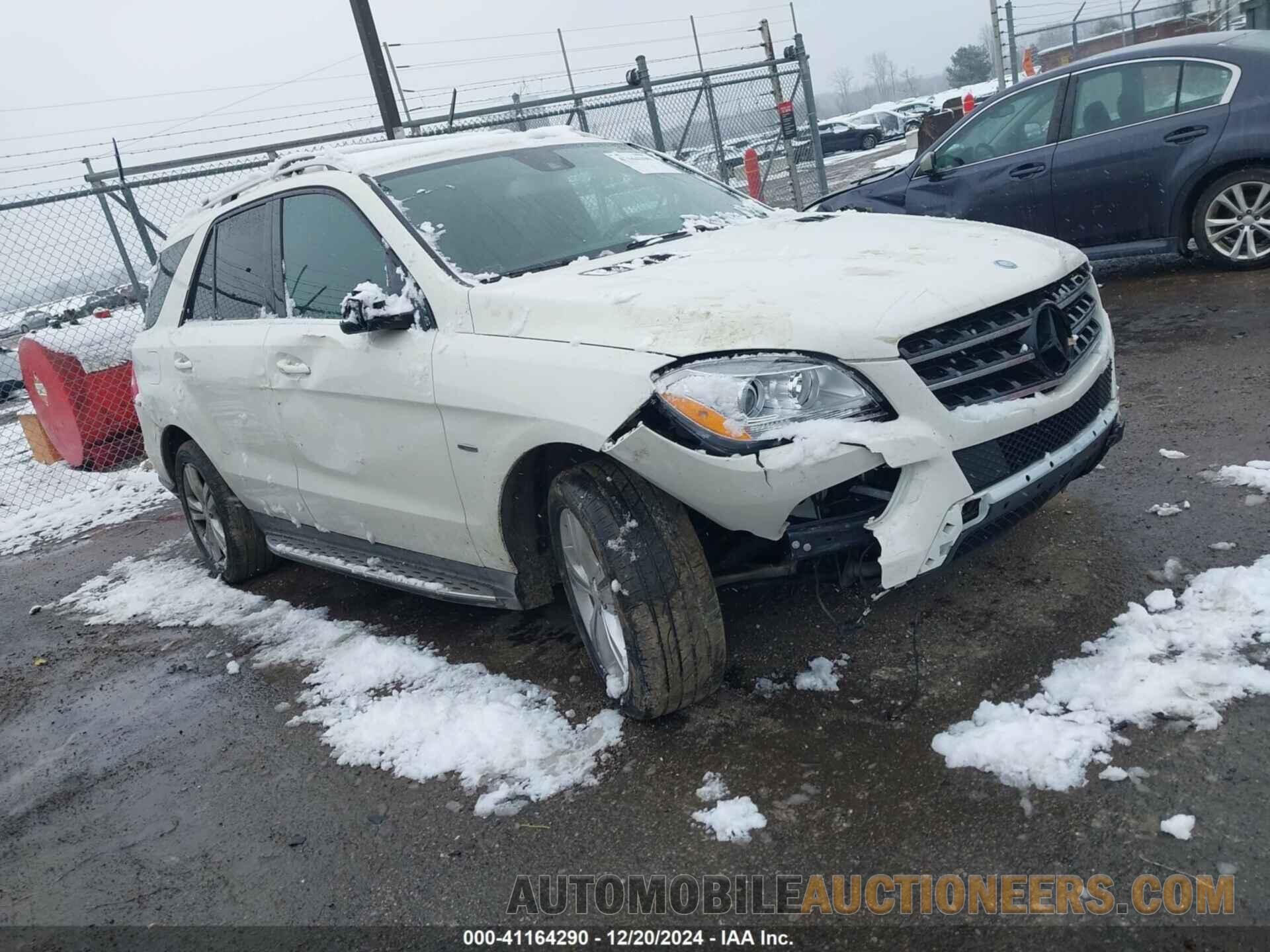 4JGDA5HBXCA024835 MERCEDES-BENZ ML 350 2012