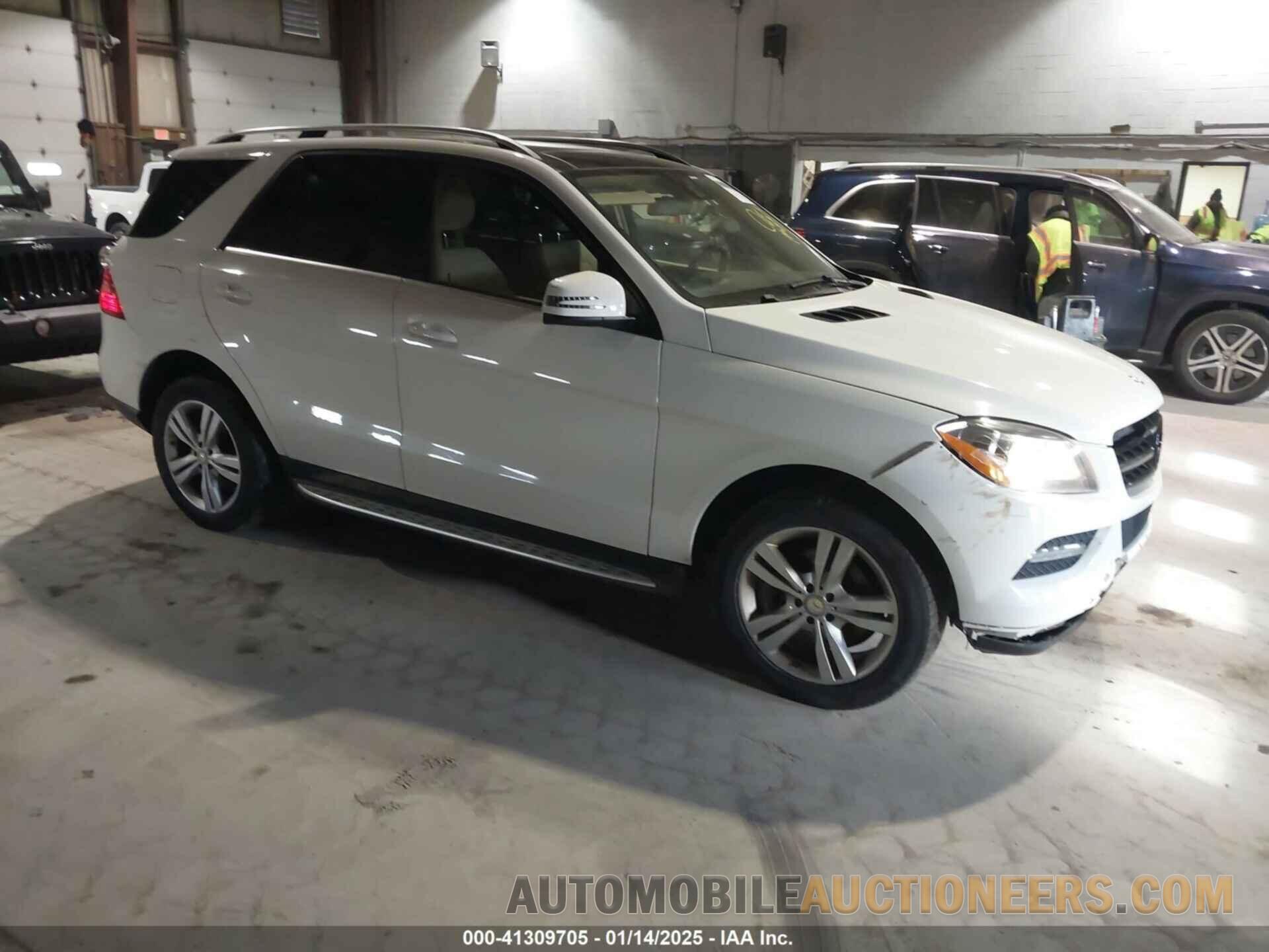 4JGDA5HBXFA512011 MERCEDES-BENZ ML 350 2015