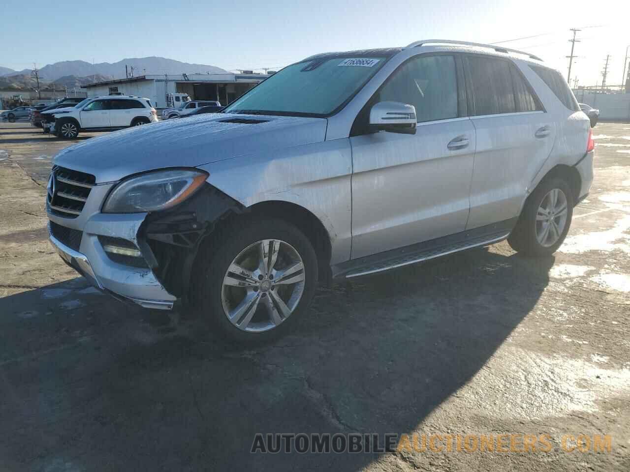 4JGDA5HBXFA512798 MERCEDES-BENZ M-CLASS 2015