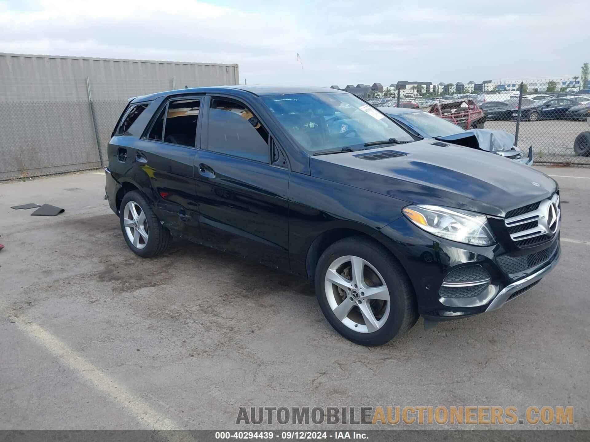 4JGDA5HBXHA983921 MERCEDES-BENZ GLE 350 2017